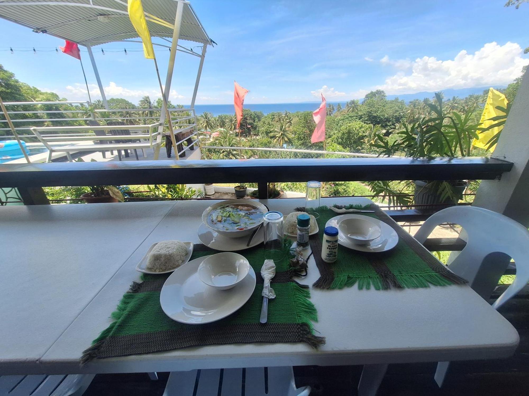 San Antonio  Island Samal Overlooking View House With Swimming Pools מראה חיצוני תמונה