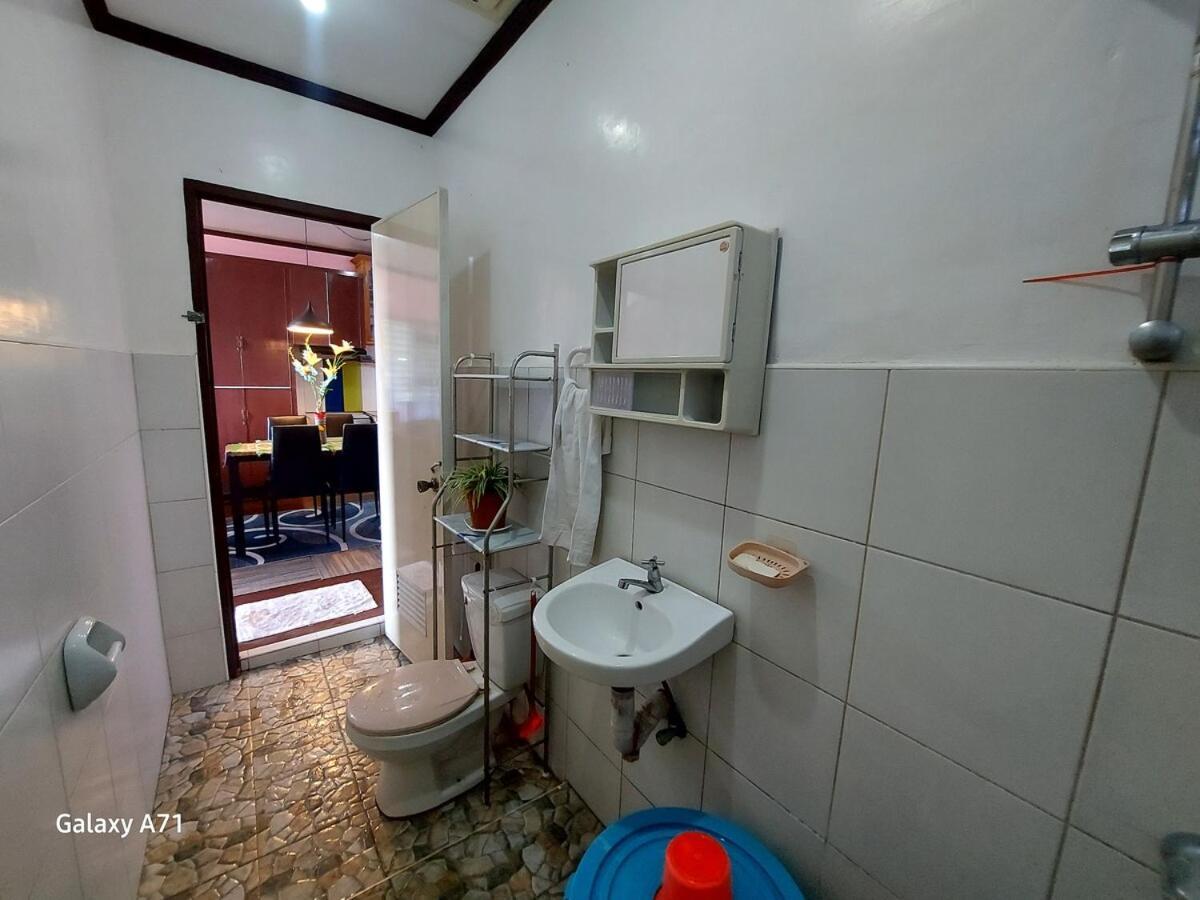 San Antonio  Island Samal Overlooking View House With Swimming Pools מראה חיצוני תמונה