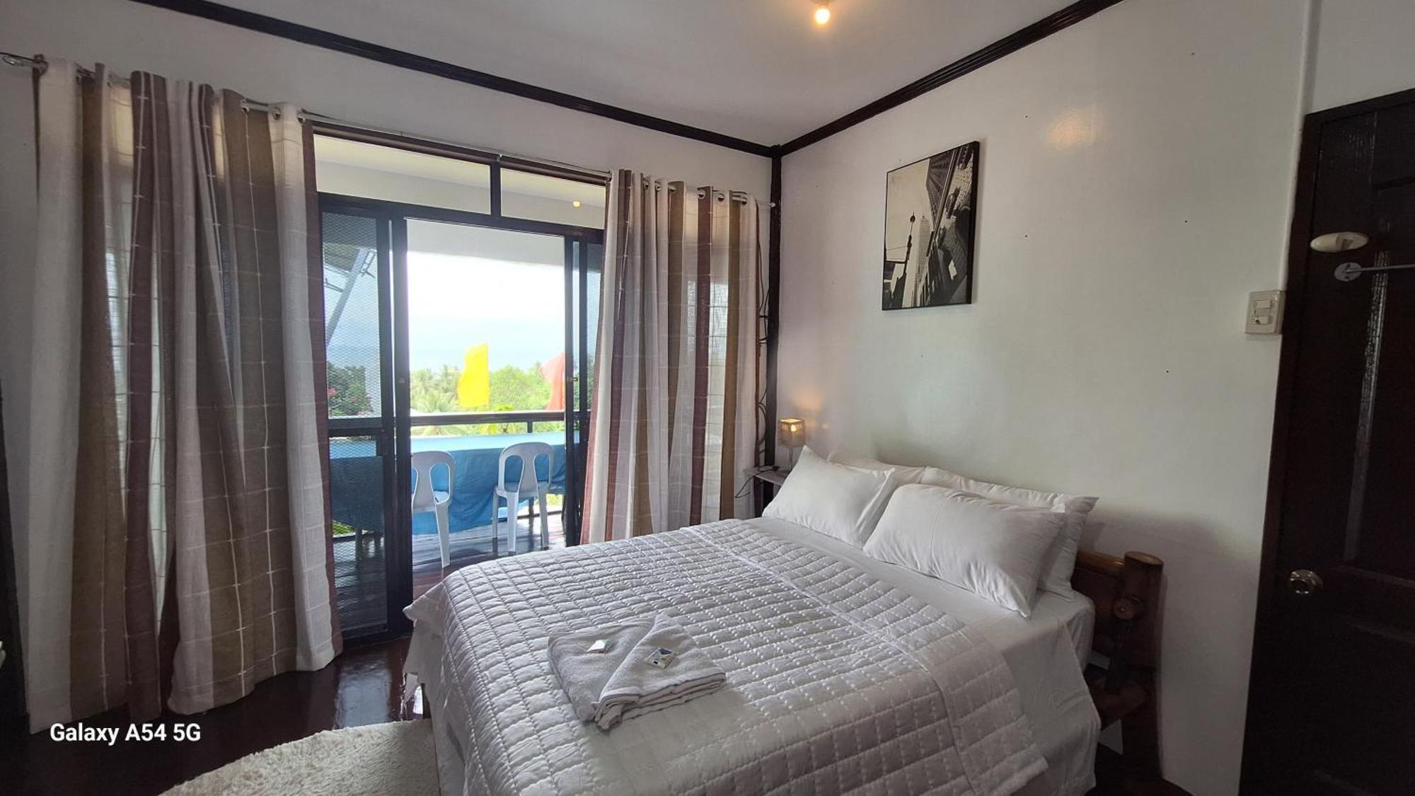San Antonio  Island Samal Overlooking View House With Swimming Pools מראה חיצוני תמונה