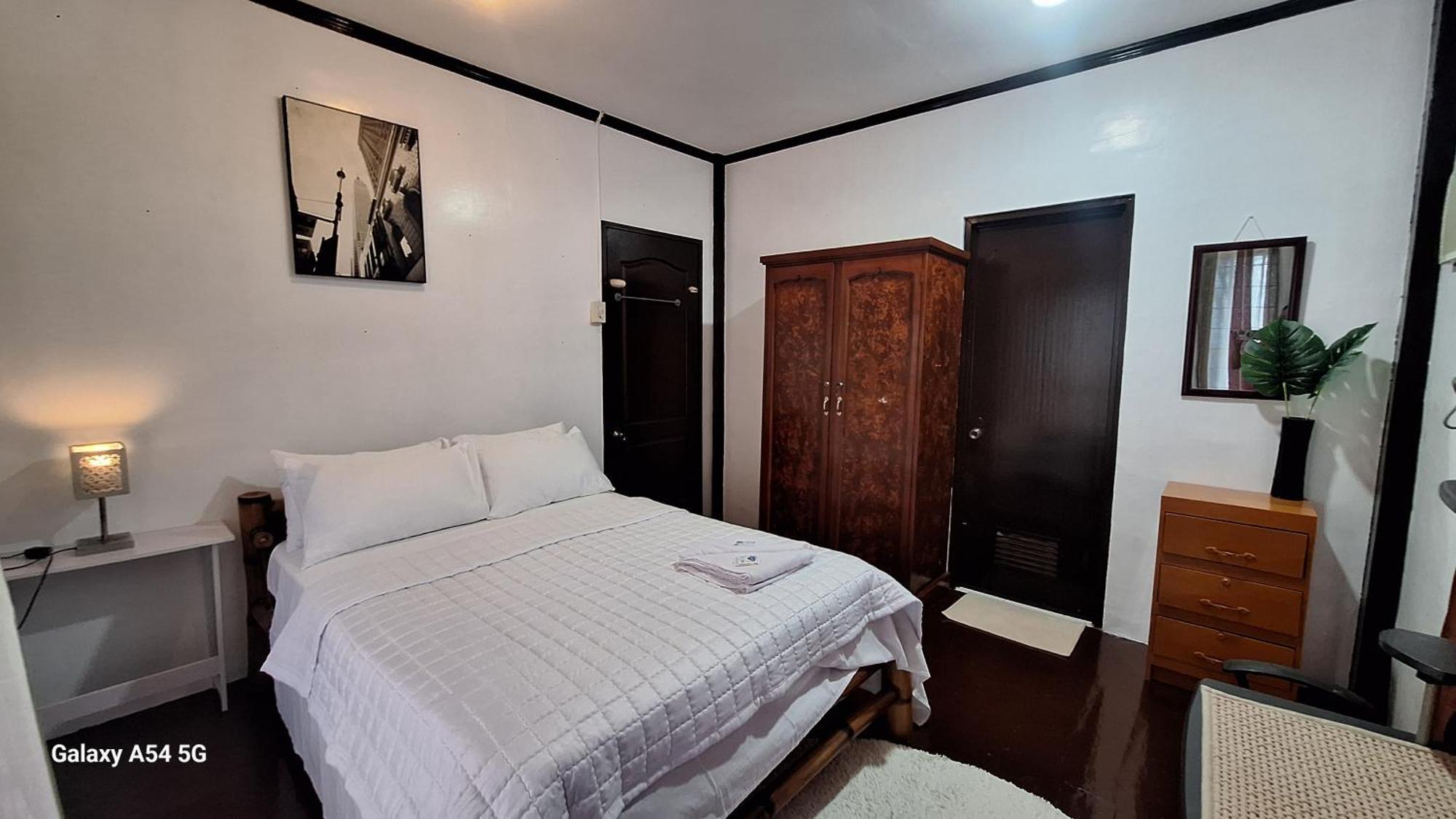 San Antonio  Island Samal Overlooking View House With Swimming Pools מראה חיצוני תמונה